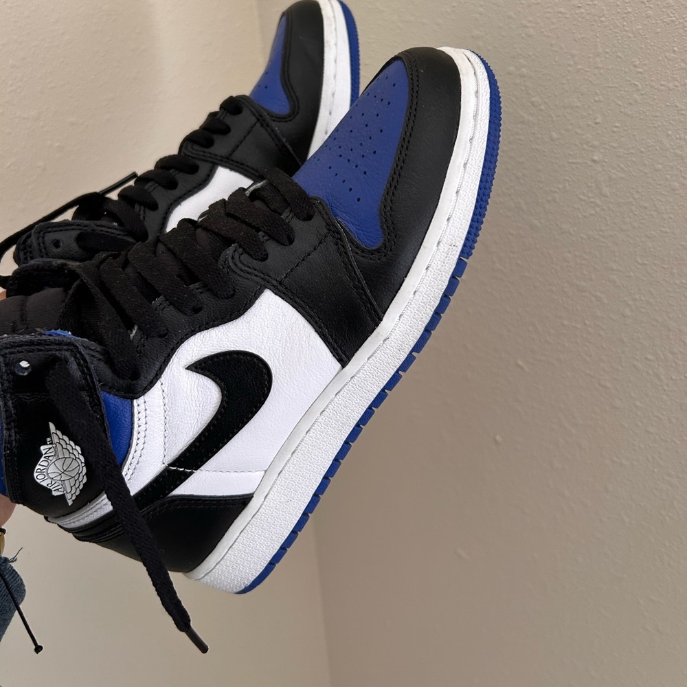 Jordan 1 Retro High Royal Toe x Nike Sneaker